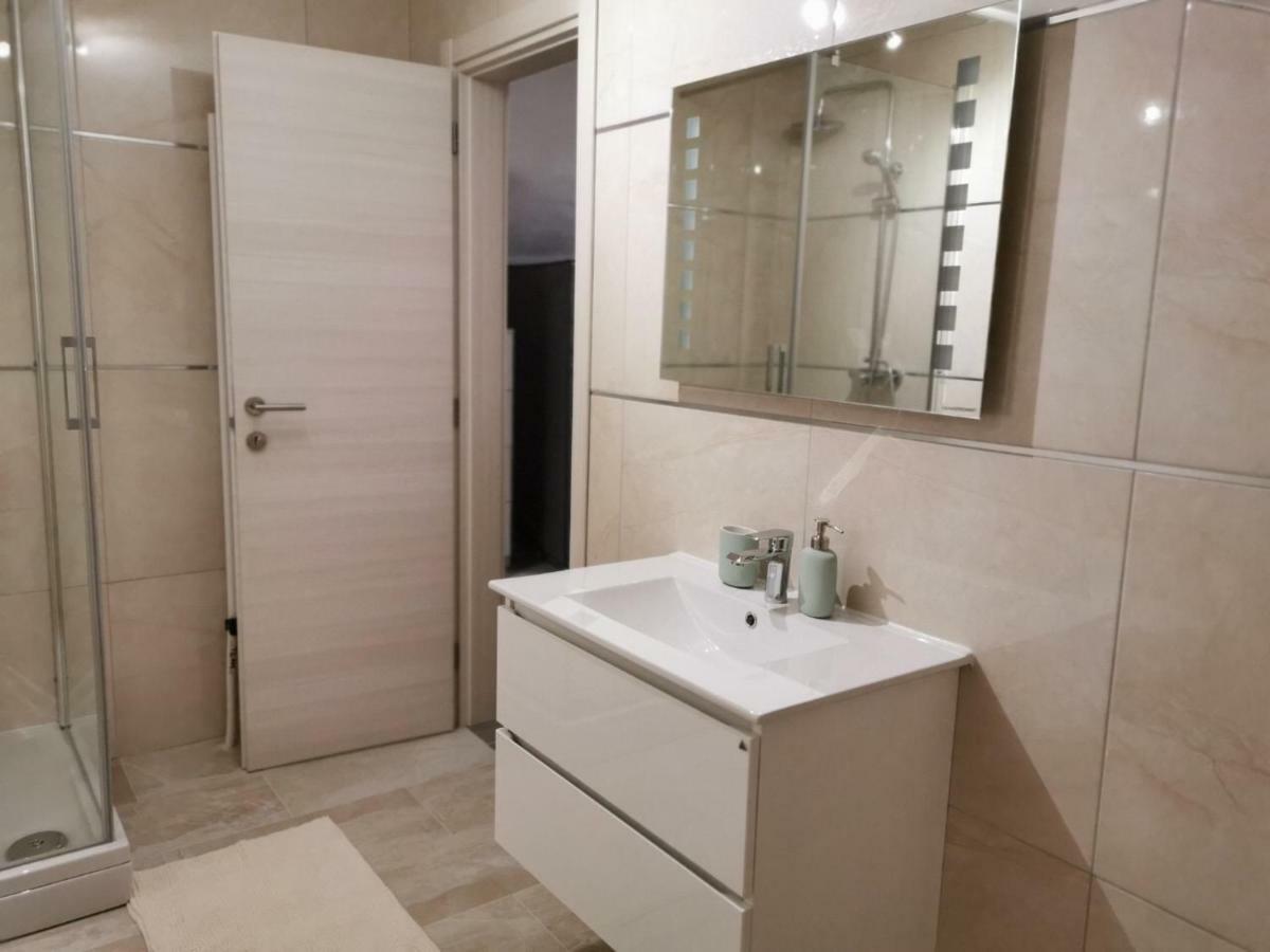 Vila Zdenka Novi Vinodolski Bagian luar foto